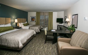 Premium bedding, desk, blackout curtains, iron/ironing board - Candlewood Suites Fargo-N. Dakota State University by IHG (Fargo)