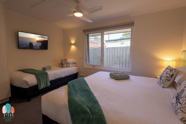 Superior-Apartment, 1 Schlafzimmer | Hochwertige Bettwaren, Pillowtop-Betten, individuell dekoriert