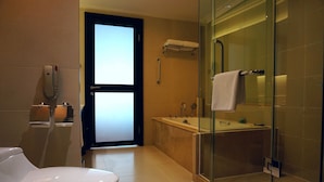 Unclassified image, 3 of 7, button - Holiday Inn Guangzhou Shifu, an IHG Hotel (Guangzhou)