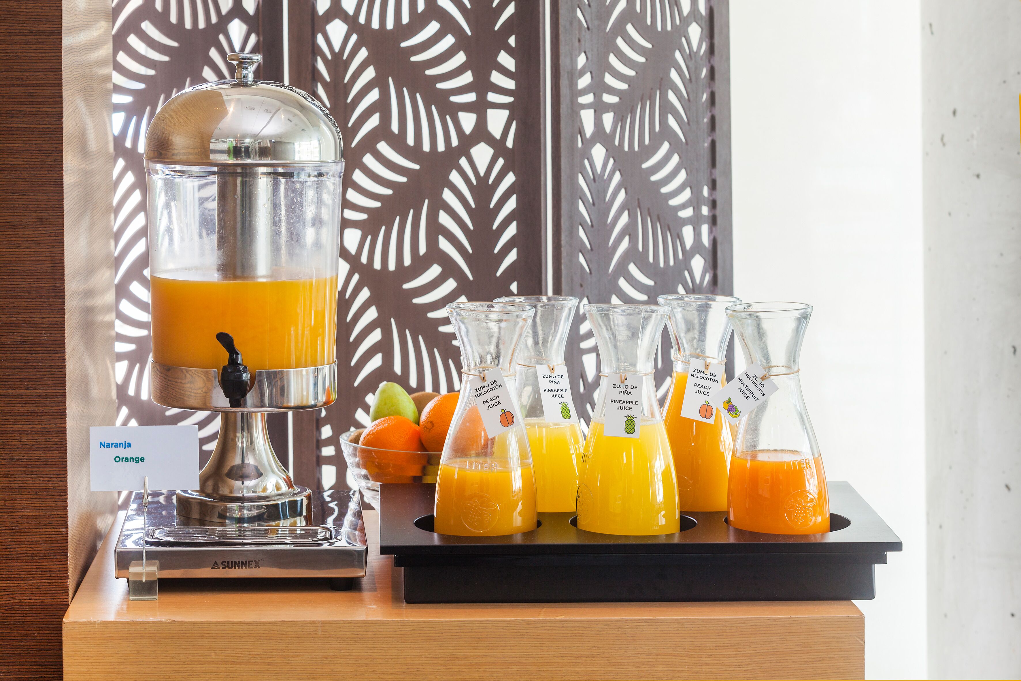 Colazione a buffet a pagamento, servita tutte le mattine 