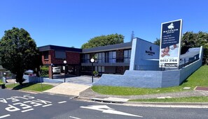 واجهة المنشأة