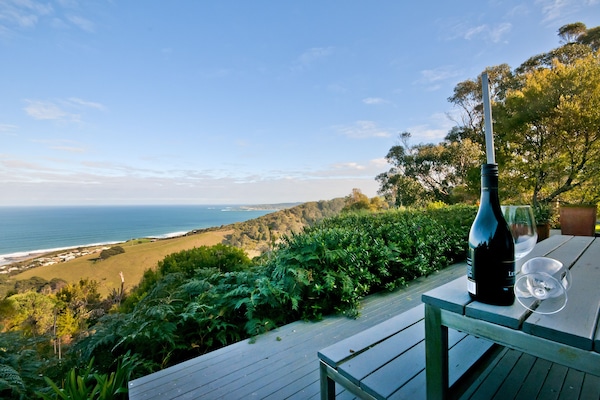 Deluxe Apartment, 2 Bedrooms, Jetted Tub | Balcony