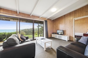 Two Bedroom Spa Villa | Iron/ironing board - Beacon Point Ocean View Villas (Skenes Creek)