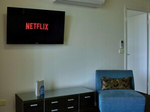 Interior - Pacific Suites Canberra (Canberra)