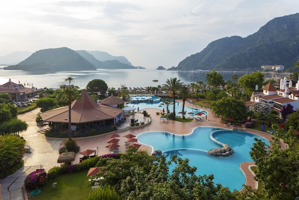 Front of property - Marti Resort Hotel (Marmaris)