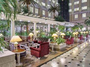 2 间酒吧/酒廊、小酒馆、大堂酒廊