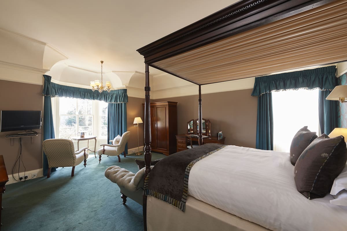 executive double room | premium bedding, in-room safe, individually decorated