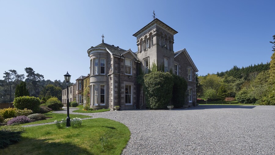 Loch Ness Country House Hotel