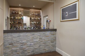 Bar (in der Unterkunft)