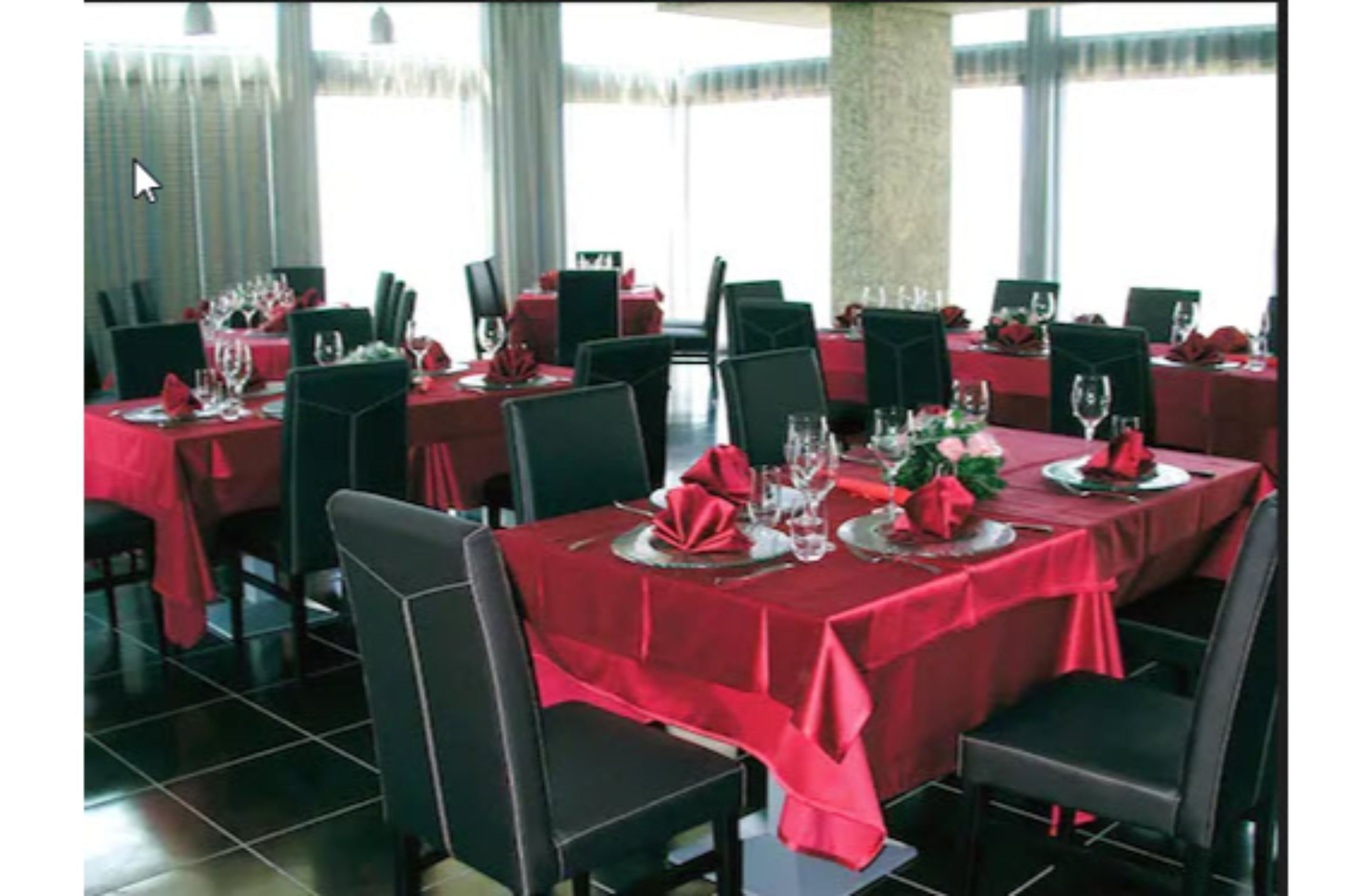 Frühstück, Mittagessen, Abendessen, regionale Küche, Speisen im Freien 