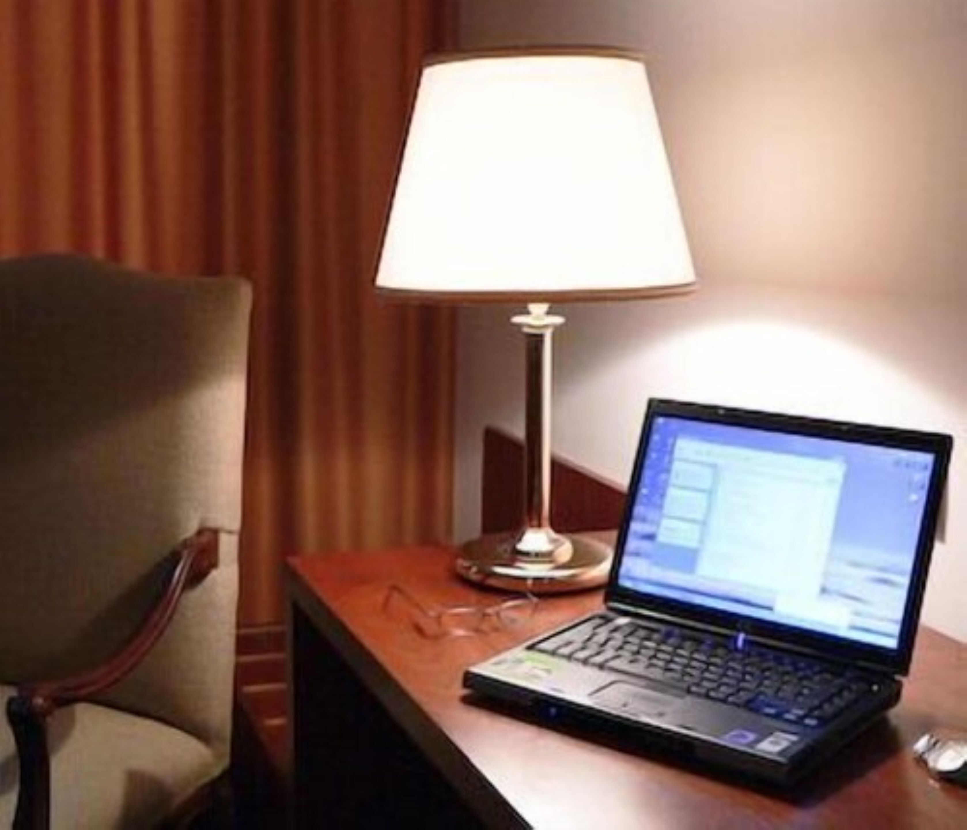 1 bedroom, hypo-allergenic bedding, minibar, in-room safe