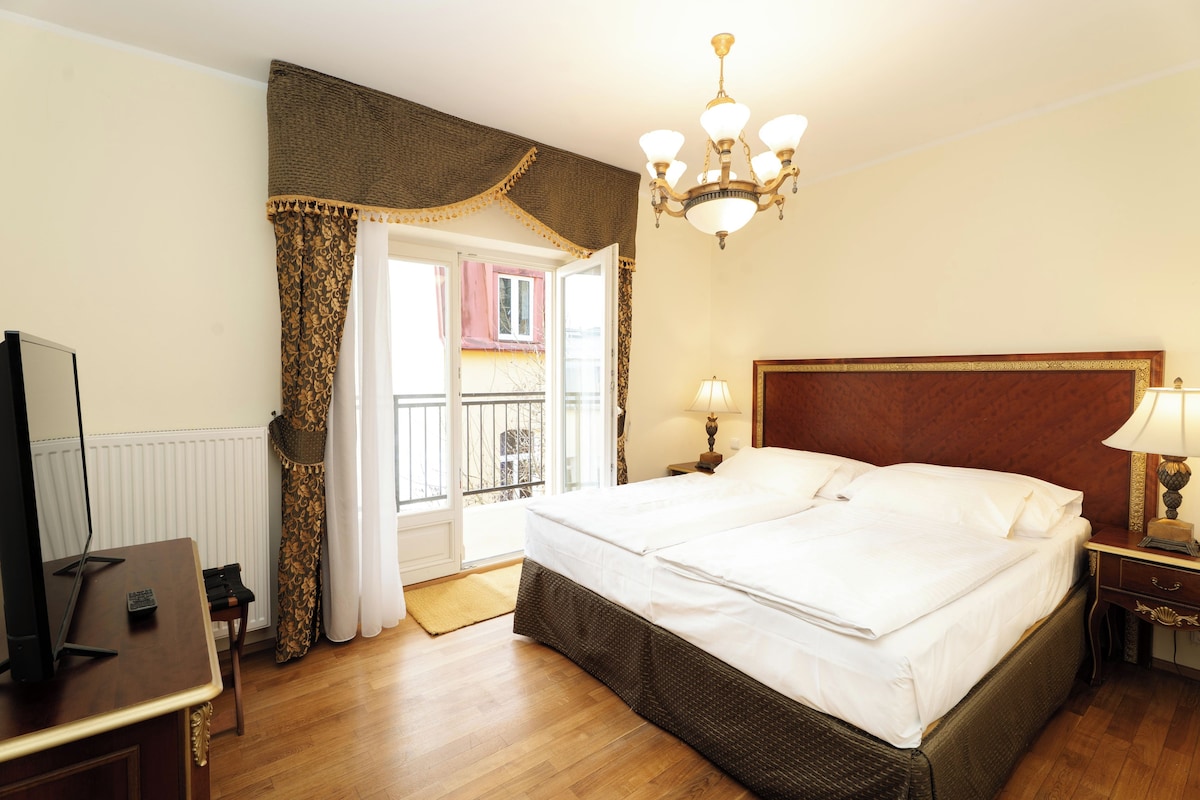 Family Suite, 3 Bedrooms, Balcony | In-room safe, blackout drapes, iron/ironing board (on request)