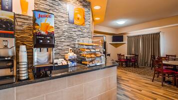 Free daily buffet breakfast