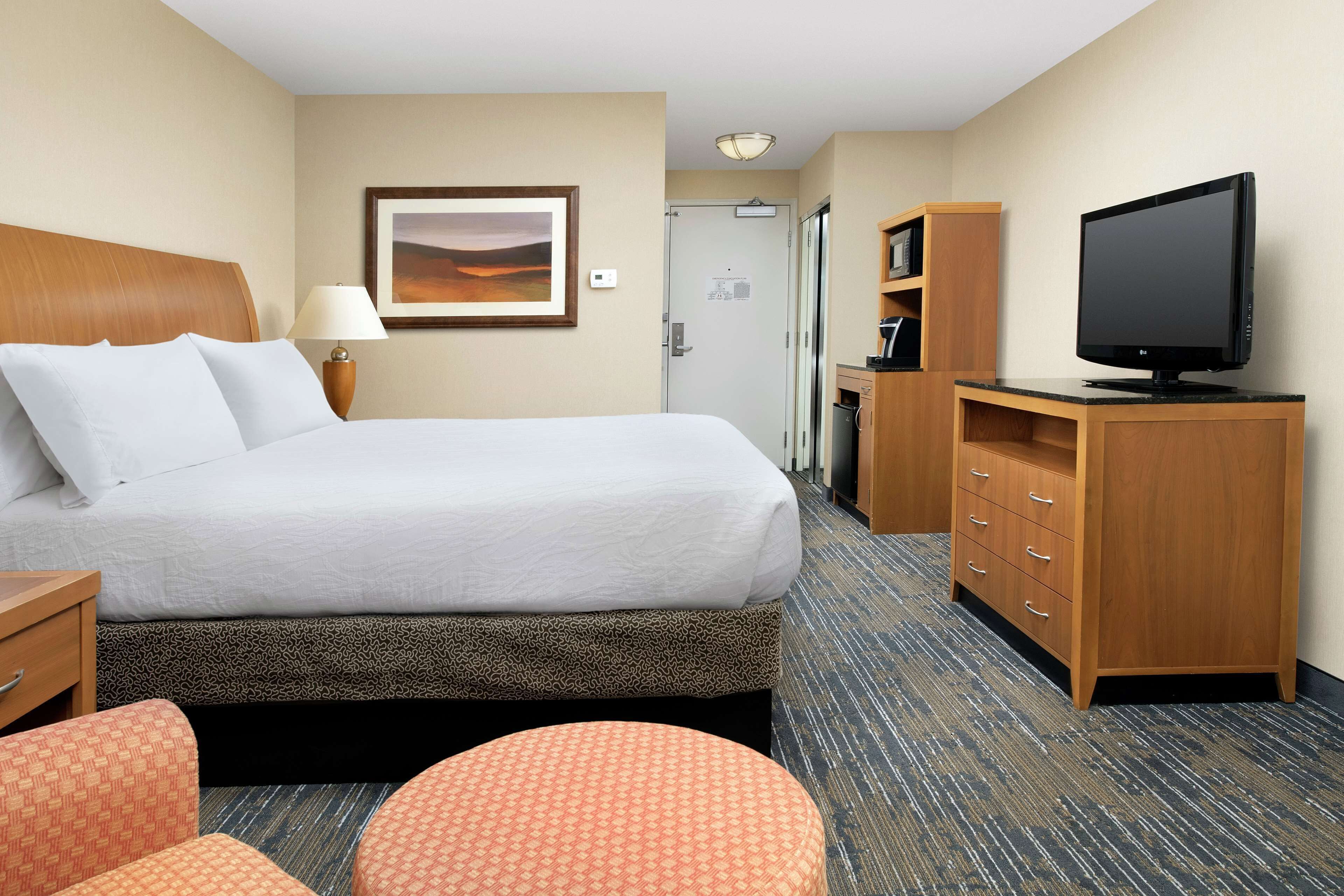 In-room safe, desk, iron/ironing board, free cots/infant beds