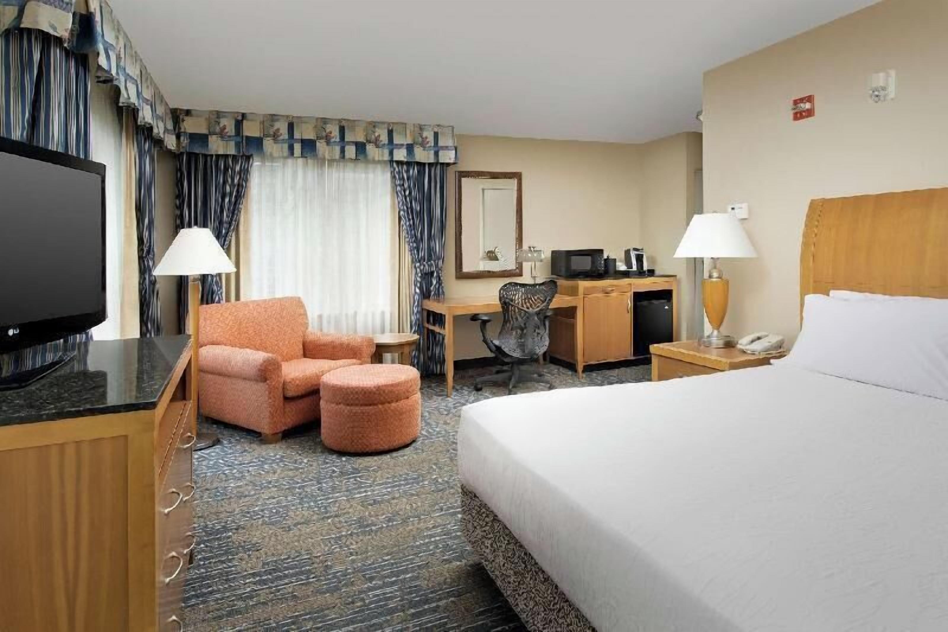 In-room safe, desk, iron/ironing board, free cots/infant beds