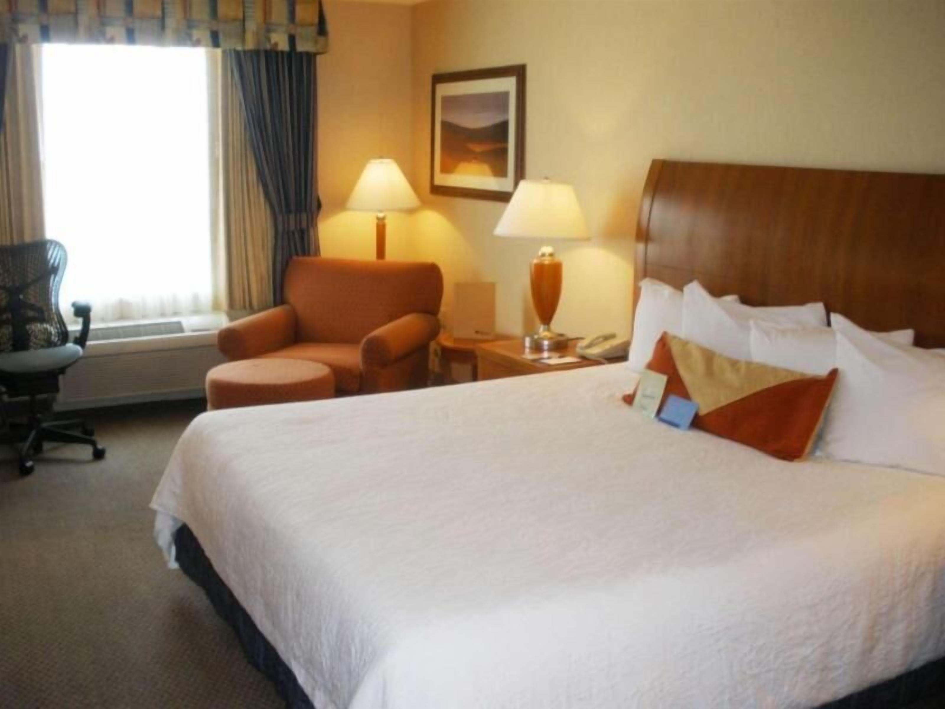 In-room safe, desk, iron/ironing board, free cots/infant beds