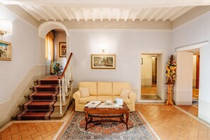 บริเวณนั่งเล่นที่ล็อบบี้