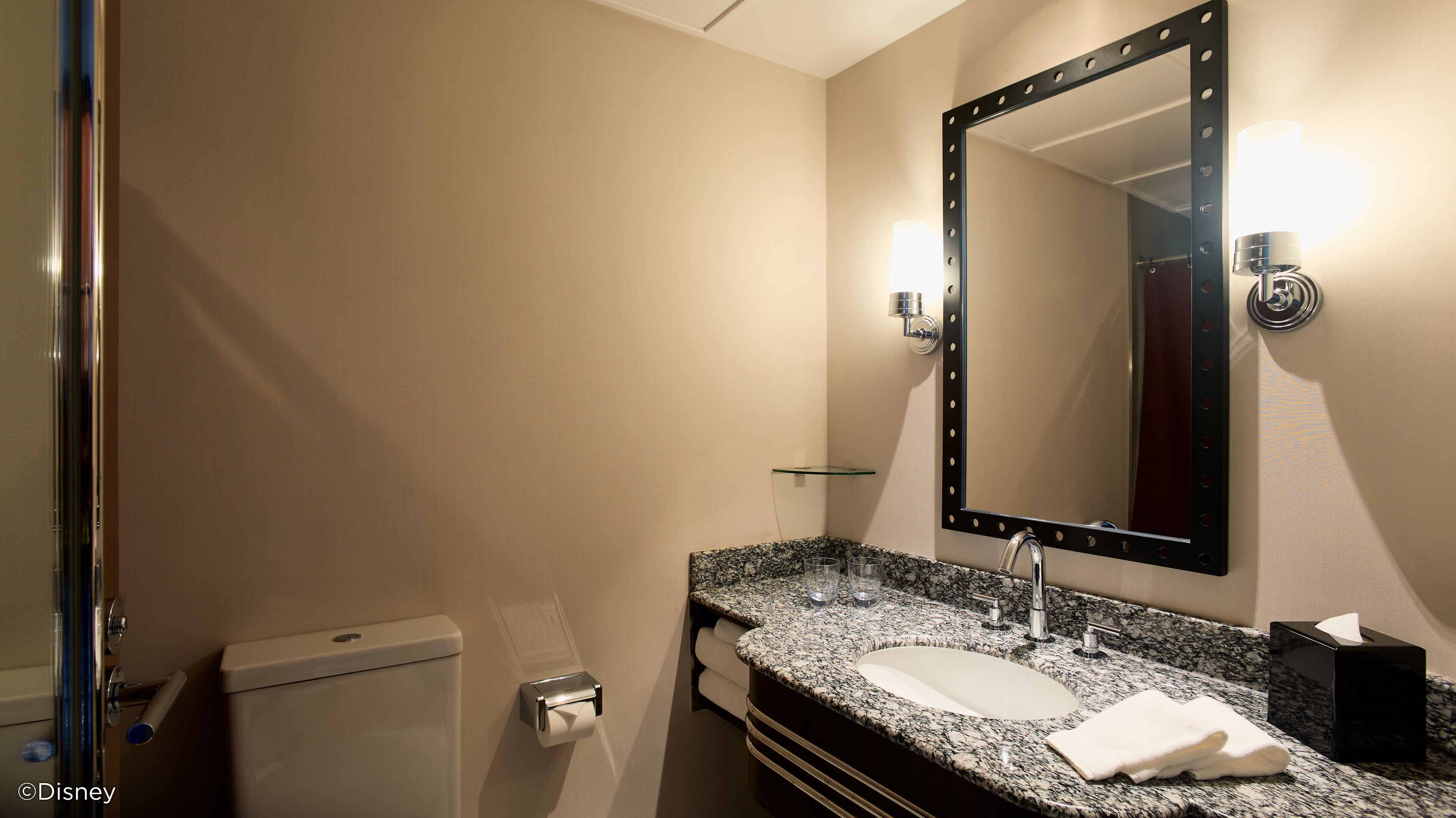 combined shower/bathtub, hair dryer, bathrobes, slippers