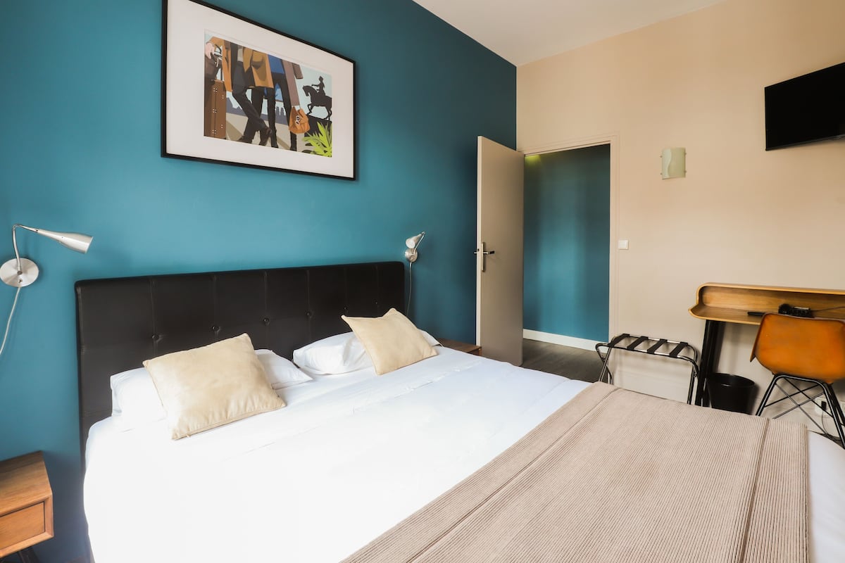 Familie vierpersoonskamer | 1 slaapkamer, luxe beddengoed, een kluis op de kamer