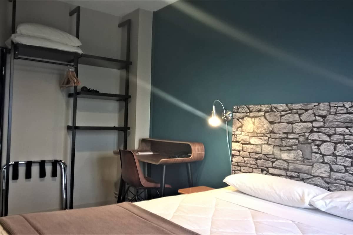 Double Room | 1 bedroom, premium bedding, in-room safe, individually decorated