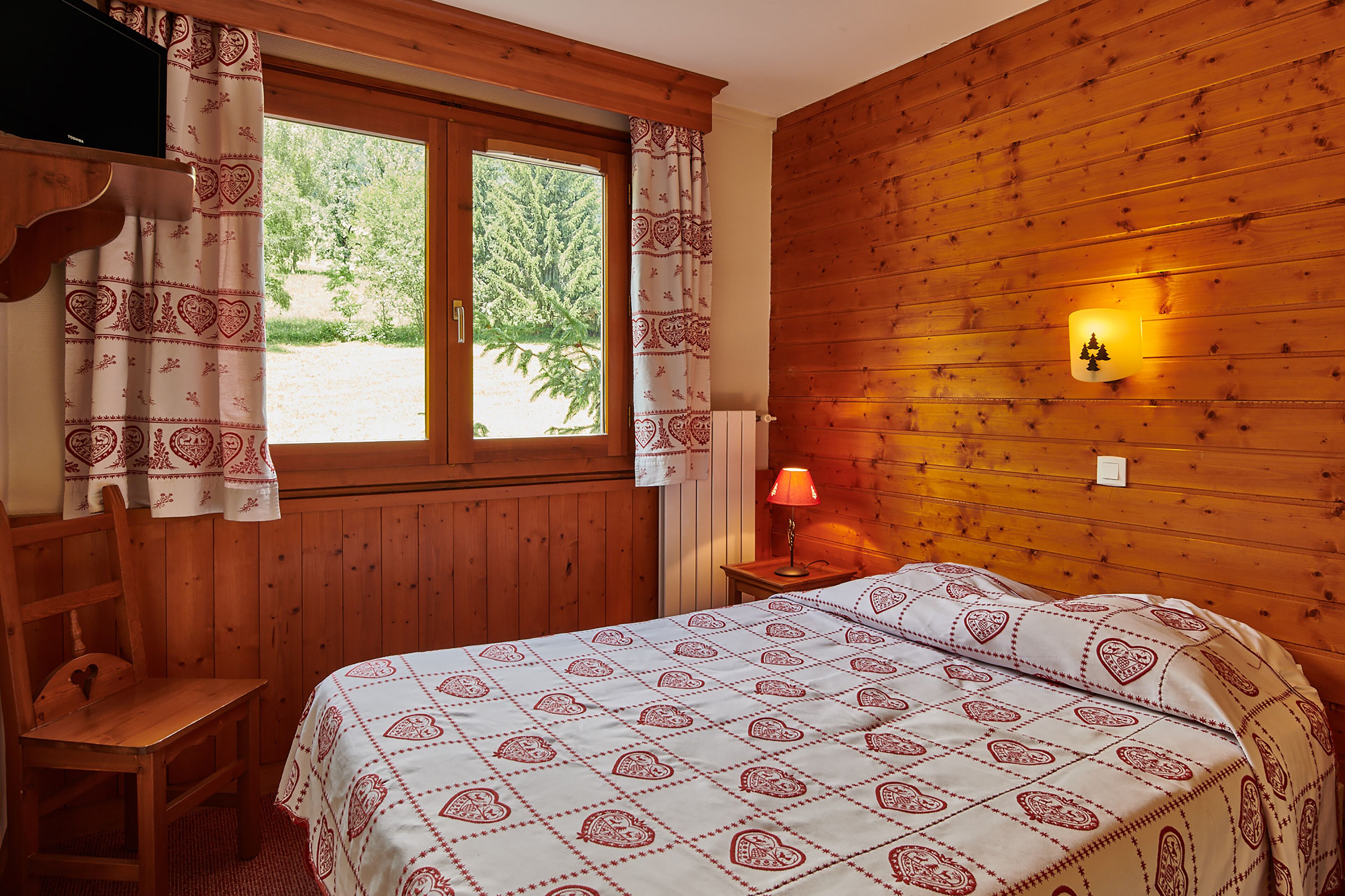 comfort quadruple room - christomet view  | 10 bedrooms, desk, soundproofing, iron/ironing board