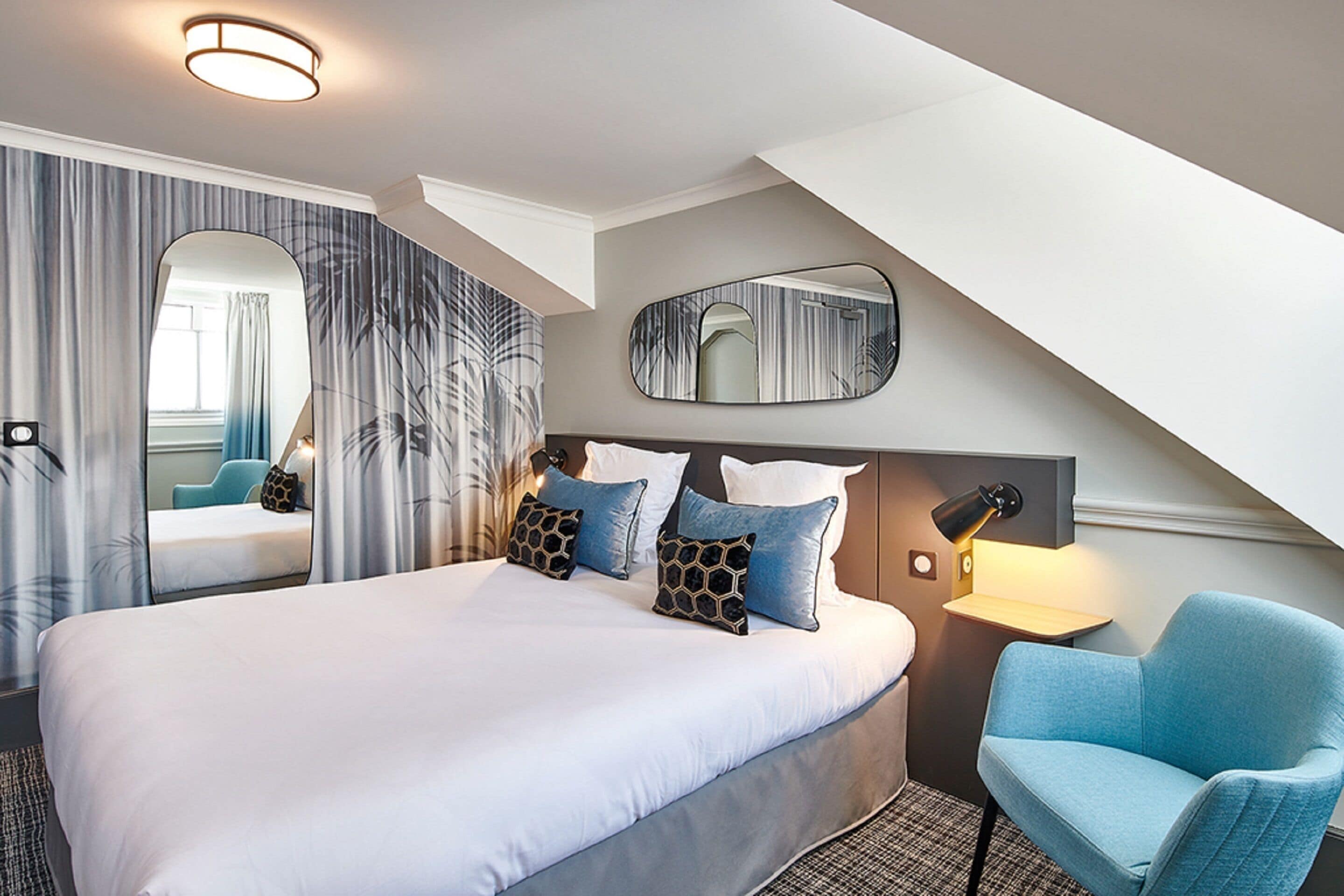 comfort double room | in-room safe, desk, blackout curtains, soundproofing