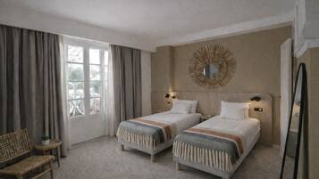 Desk, iron/ironing board, free WiFi, bed sheets