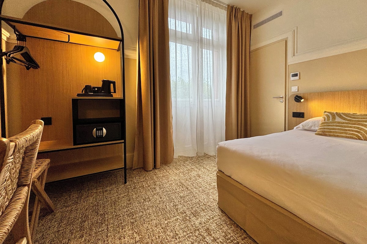Comfort Single Room, Balcony
