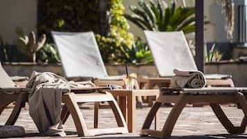 Piscine extérieure (ouverte en saison)