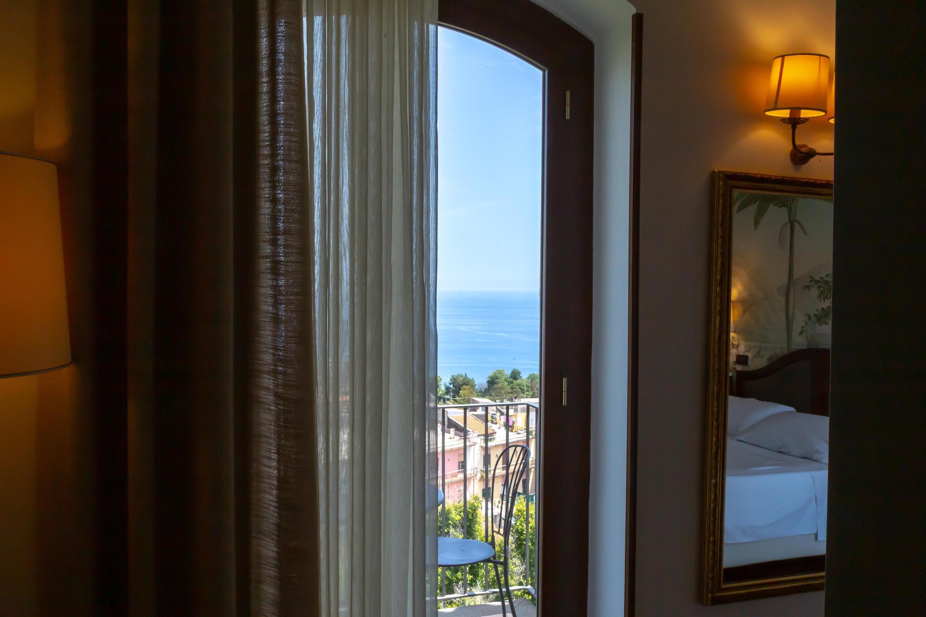 Suite Junior, plusieurs lits, bain à remous