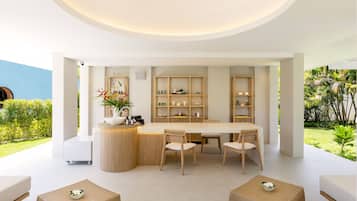 Parihoitohuone(ita), poreallas, höyrysauna, turkkilainen sauna