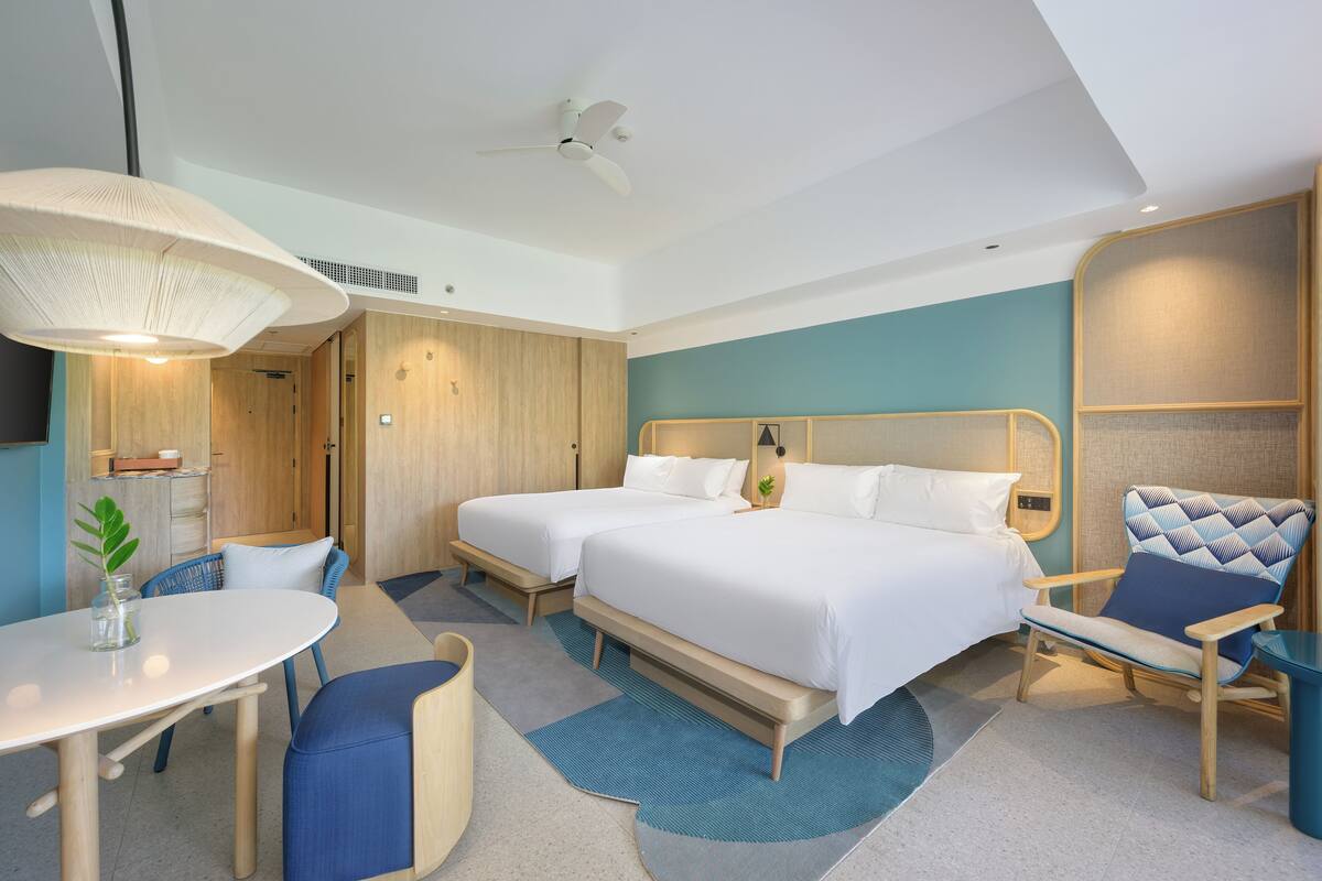 Premium Room, 2 Double Beds, Pool View (Deluxe)