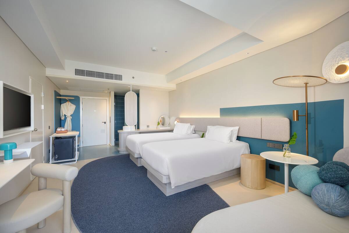 Minibar, in-room safe, desk, blackout curtains