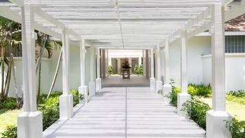 ห้องทรีทเมนท์สำหรับคู่รัก, อ่างน้ำร้อน, ห้องอบไอน้ำ