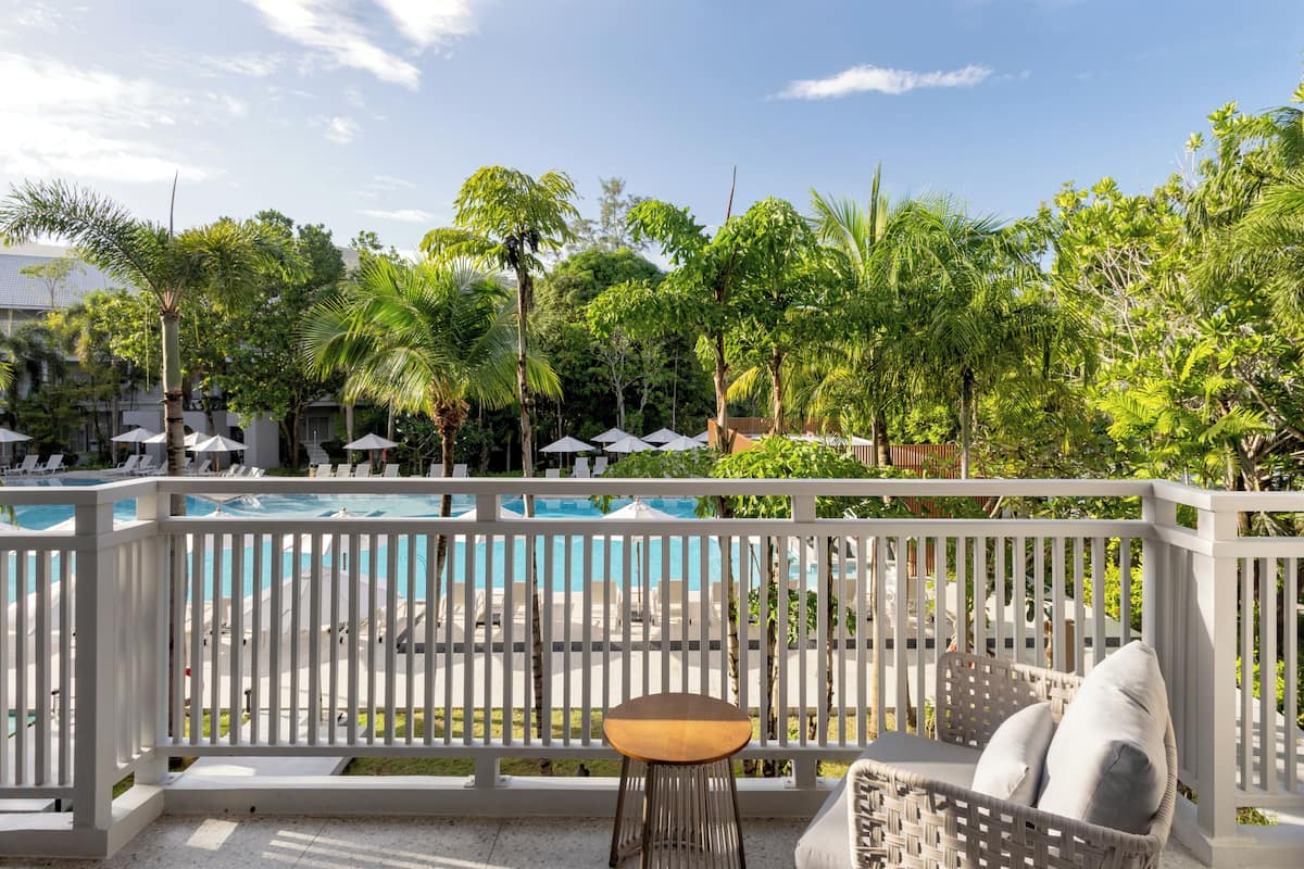 Minibar, in-room safe, desk, blackout drapes