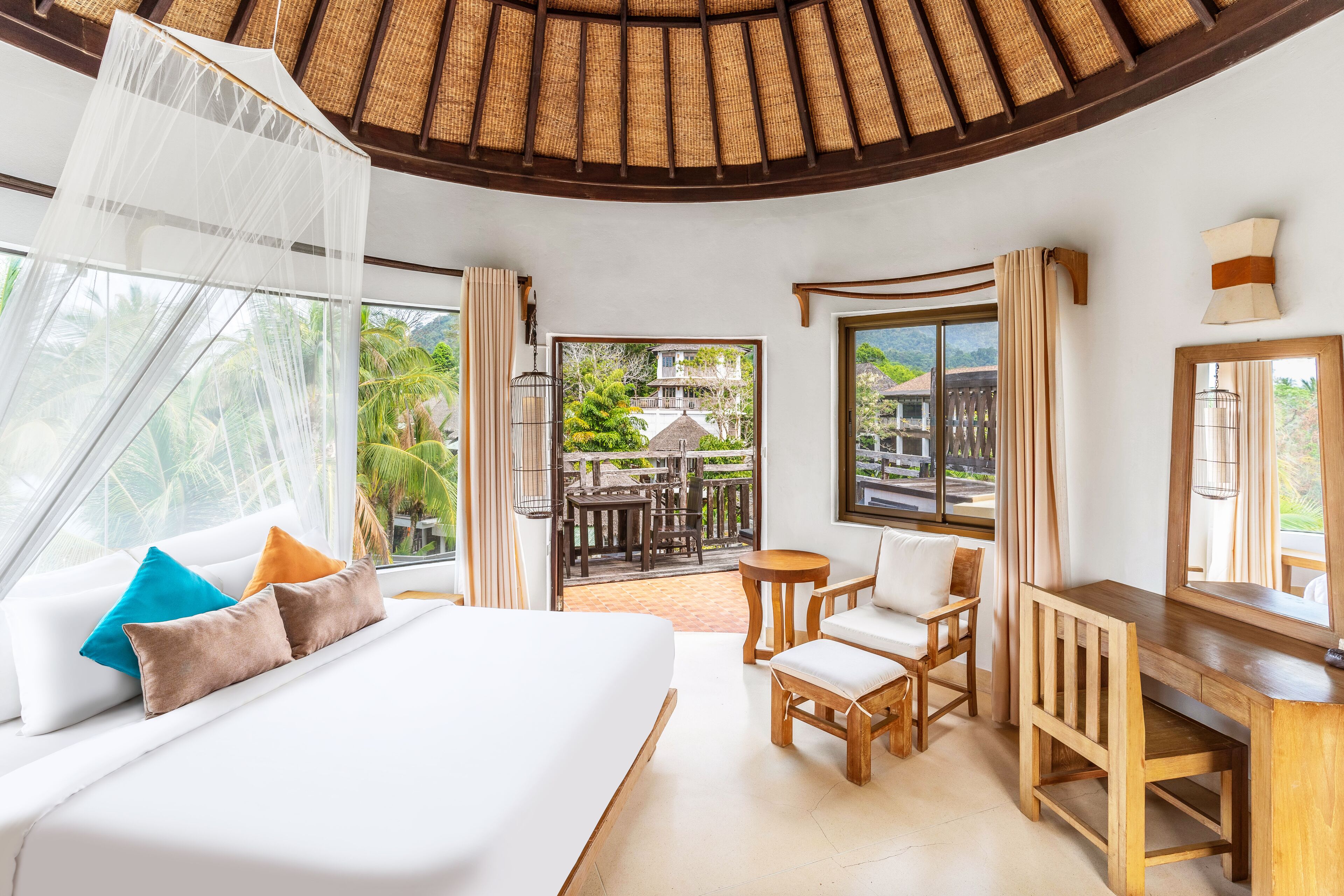 AANA Top View with Plunge Pool | 1 bedroom, premium bedding, in-room safe, desk