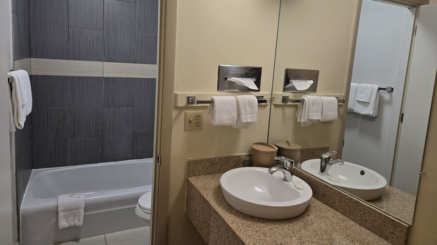 Travelers Lodge Motel Marshall