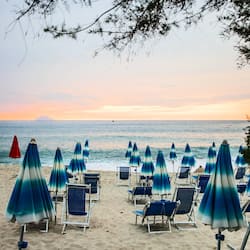 Private beach nearby, white sand, free beach shuttle, sun loungers