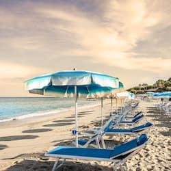 Private beach nearby, white sand, free beach shuttle, sun loungers