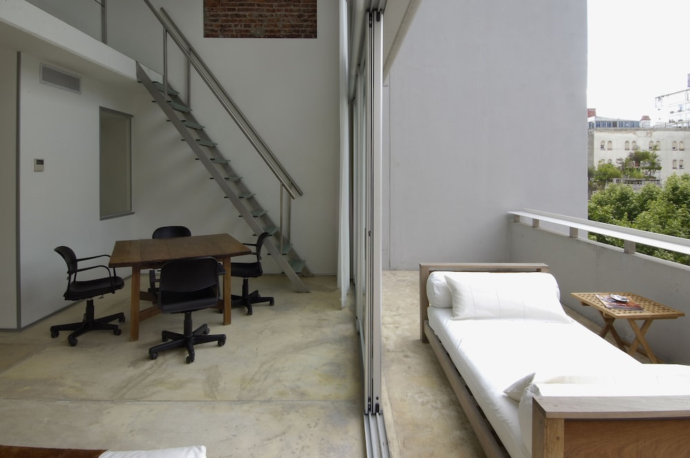 Design cE Hotel de Diseño by null