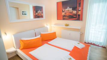 Chambre Double | Minibar, coffres-forts dans les chambres, décoration personnalisée