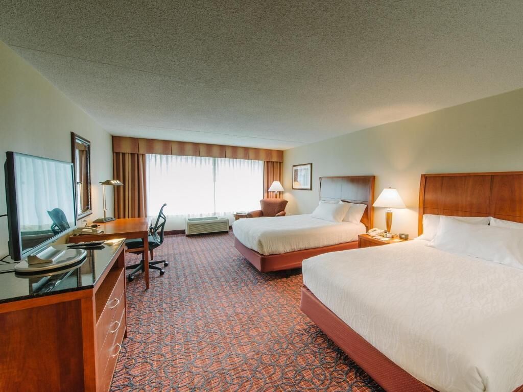 In-room safe, individually furnished, desk, laptop workspace