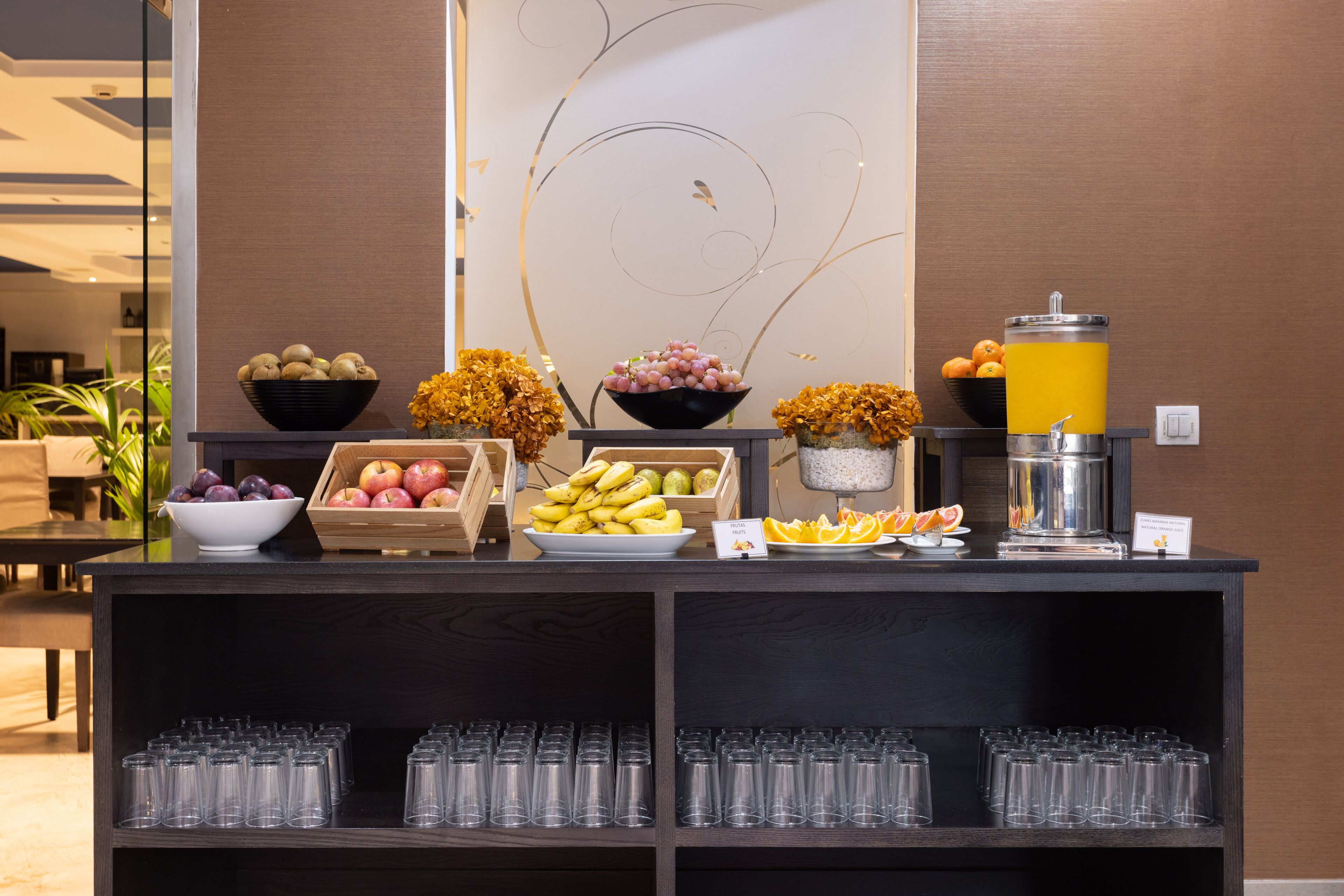 daily buffet breakfast (eur 16 per person)