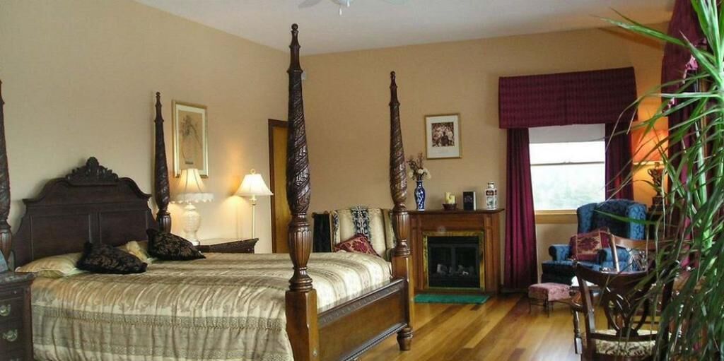 أغطية فراش متميزة وبديكورات فريدة لكل غرفة وطراز فريد لكل وحدة ومكتب