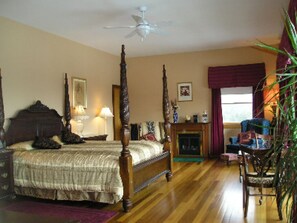 Luxury Studio Suite, Ensuite (Garnet Suite)