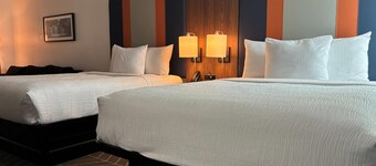 La Quinta Inn & Suites by Wyndham Auburn - University Area