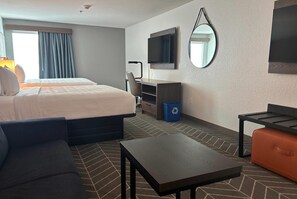 Studio Suite, 2 Queen Beds - La Quinta Inn & Suites by Wyndham Auburn (Auburn)
