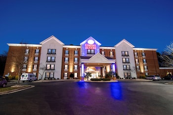 Comfort Suites Airport