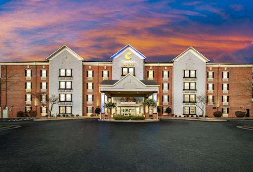 机场凯富全套房酒店