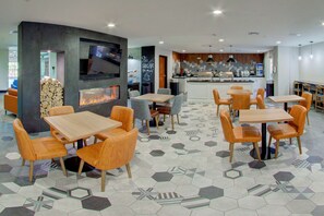 Petit déjeuner buffet compris tous les jours